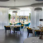 Du Parc &