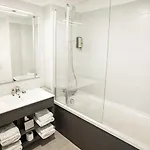 Du Parc & 3*