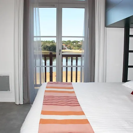 Du Parc & 3*