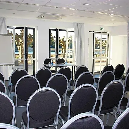 Du Parc & 3*